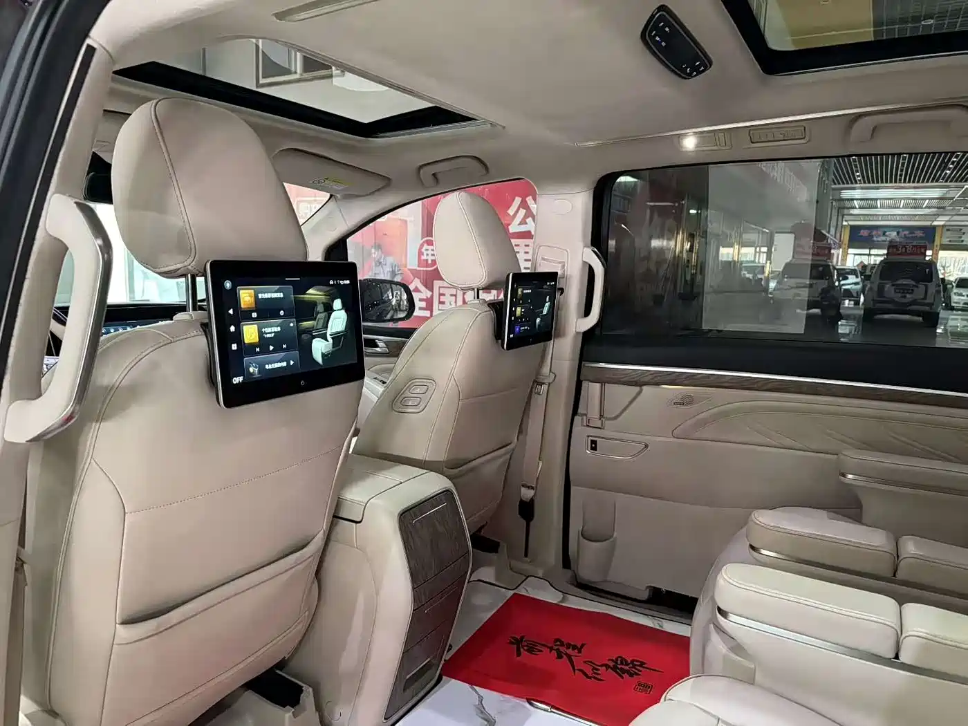 GAC Trumpchi Trumpchi M8 2021 Master Series 390T Flagship фото 4