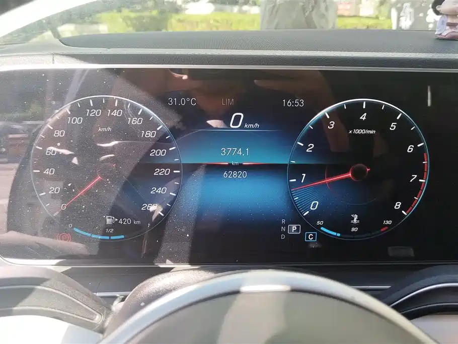 Mercedes-Benz GLE Coupe 2020 GLE 350 4MATIC Coupe SUV Fashion фото 14