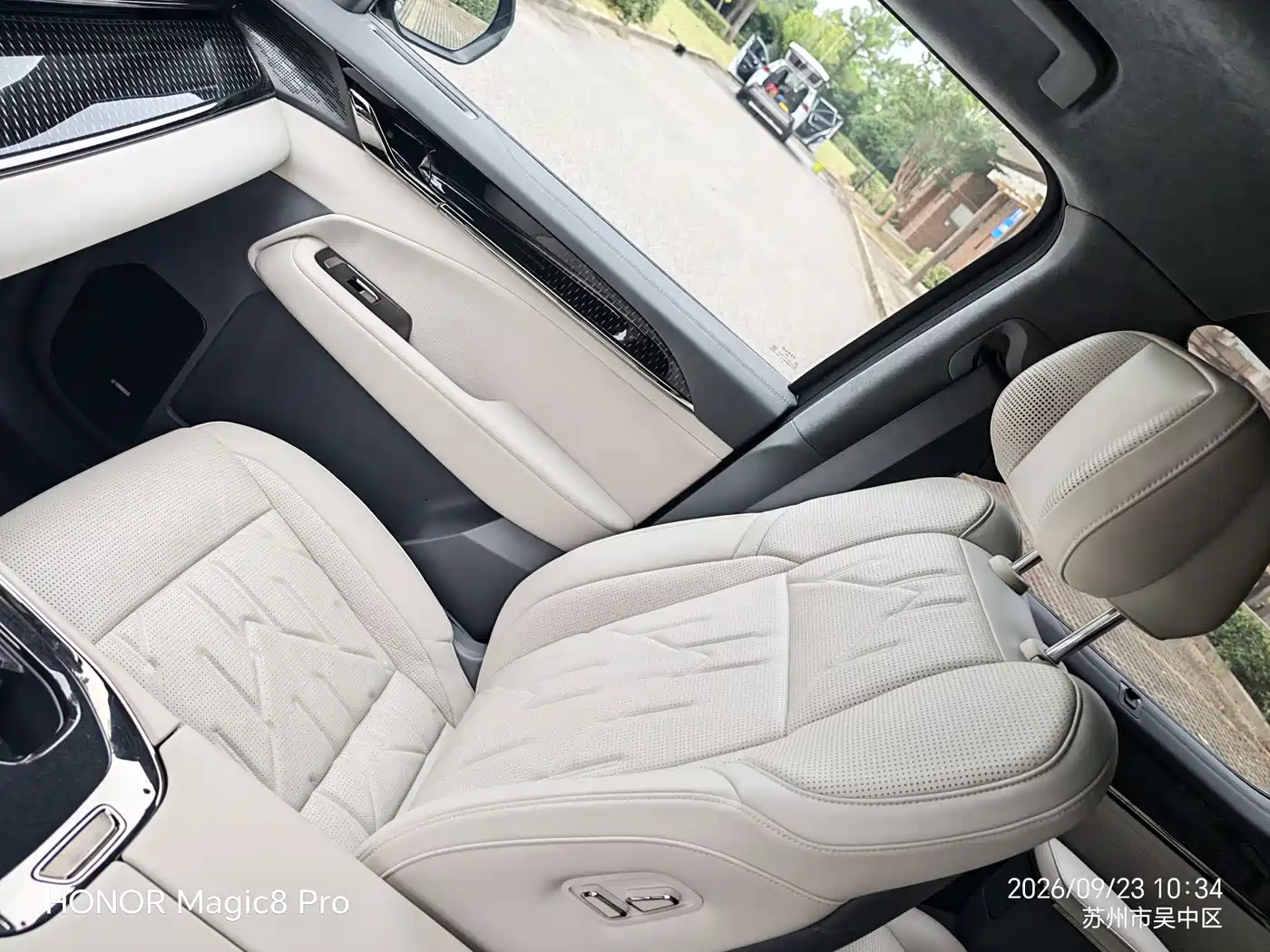 ZEEKR 009 2025 2024 7-Seat Aisle AWD Version 108kWh
