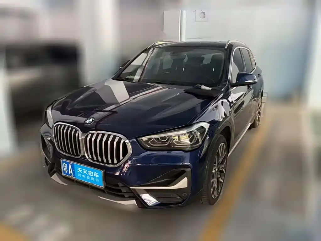 Фото 1 - BMW X1
