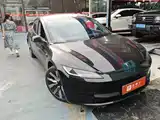 Фото 2 - Tesla Model 3