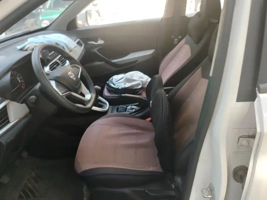 Baojun 510 2021 2021 1.5L Manual Dynamic Edition