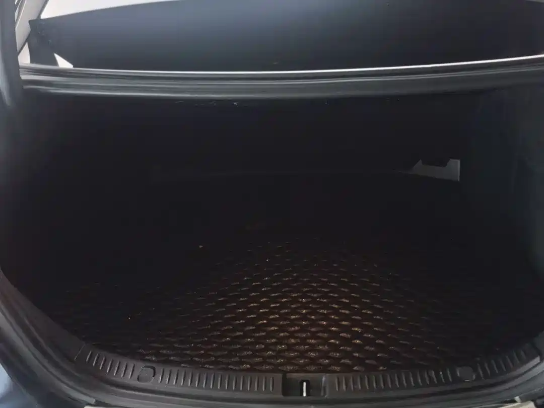 Mercedes-Benz E-Class 2020 Model E 260 L Sport фото 22