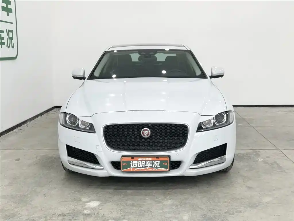 Jaguar XFL 2018 XFL 2.0T 200PS Elegance фото 3