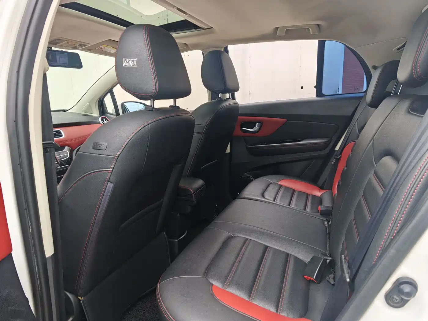 Haval H1 2016 Blue Label 1.5L AMT Premium фото 4