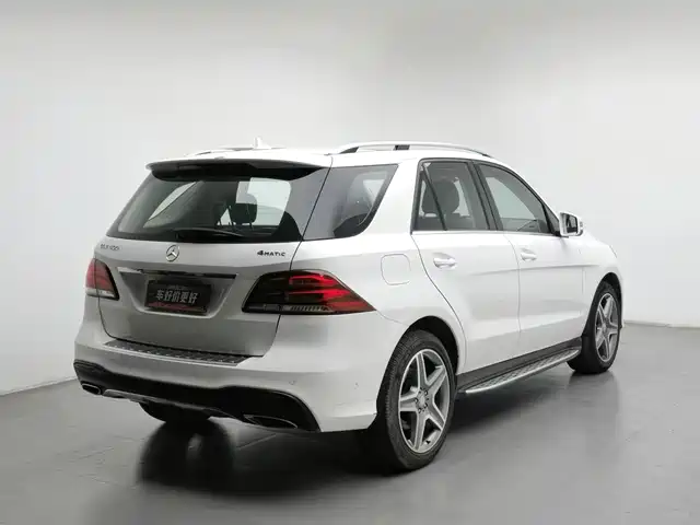 Mercedes-Benz GLE 2016 GLE 400 4MATIC — фото 2