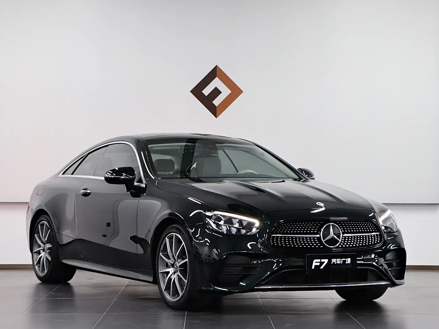 Mercedes-Benz E-Class (Import) 2023 E 260 Coupe фото 3