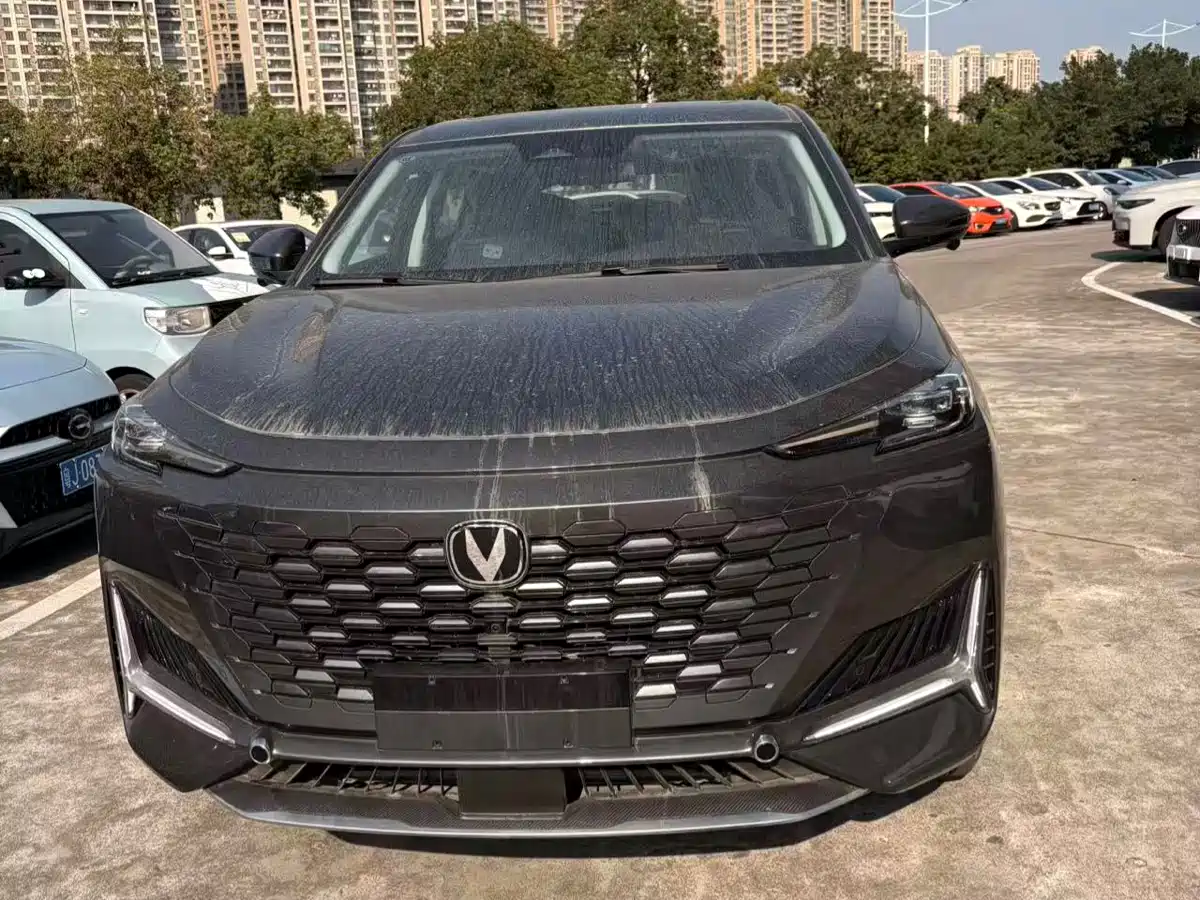 CHANGAN UNI-K