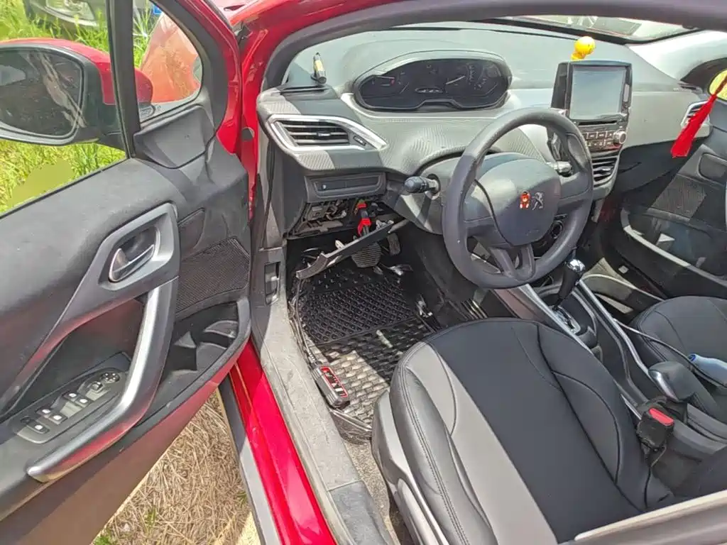 Peugeot 2008 2016 2014 1.6L Automatic Trend Edition