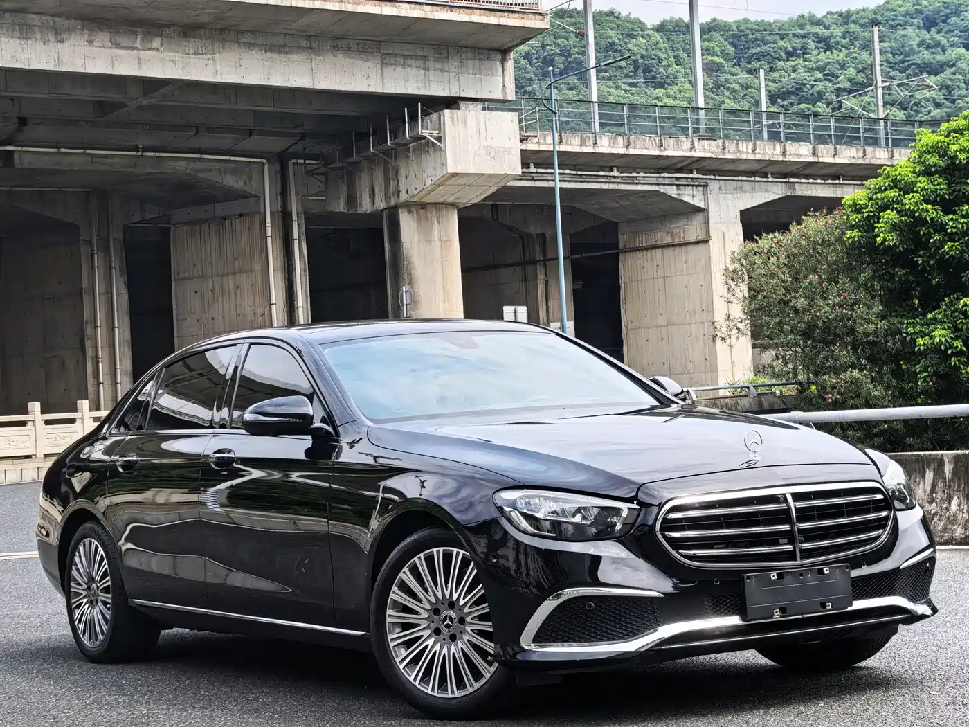 Mercedes-Benz E-Class 2021 E 300 L Luxury