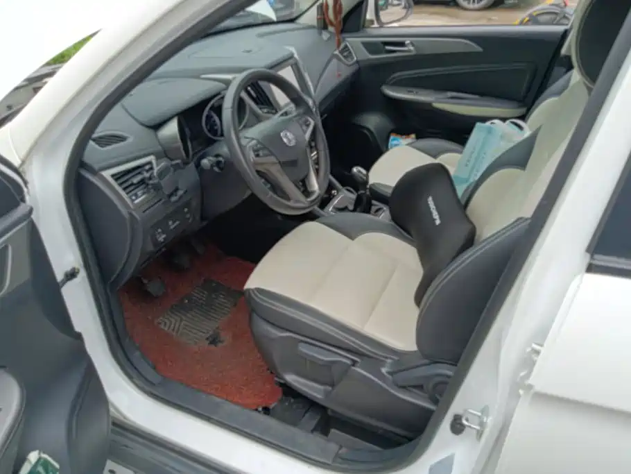 Changan CS35 2018 2017 1.6L Manual Luxury