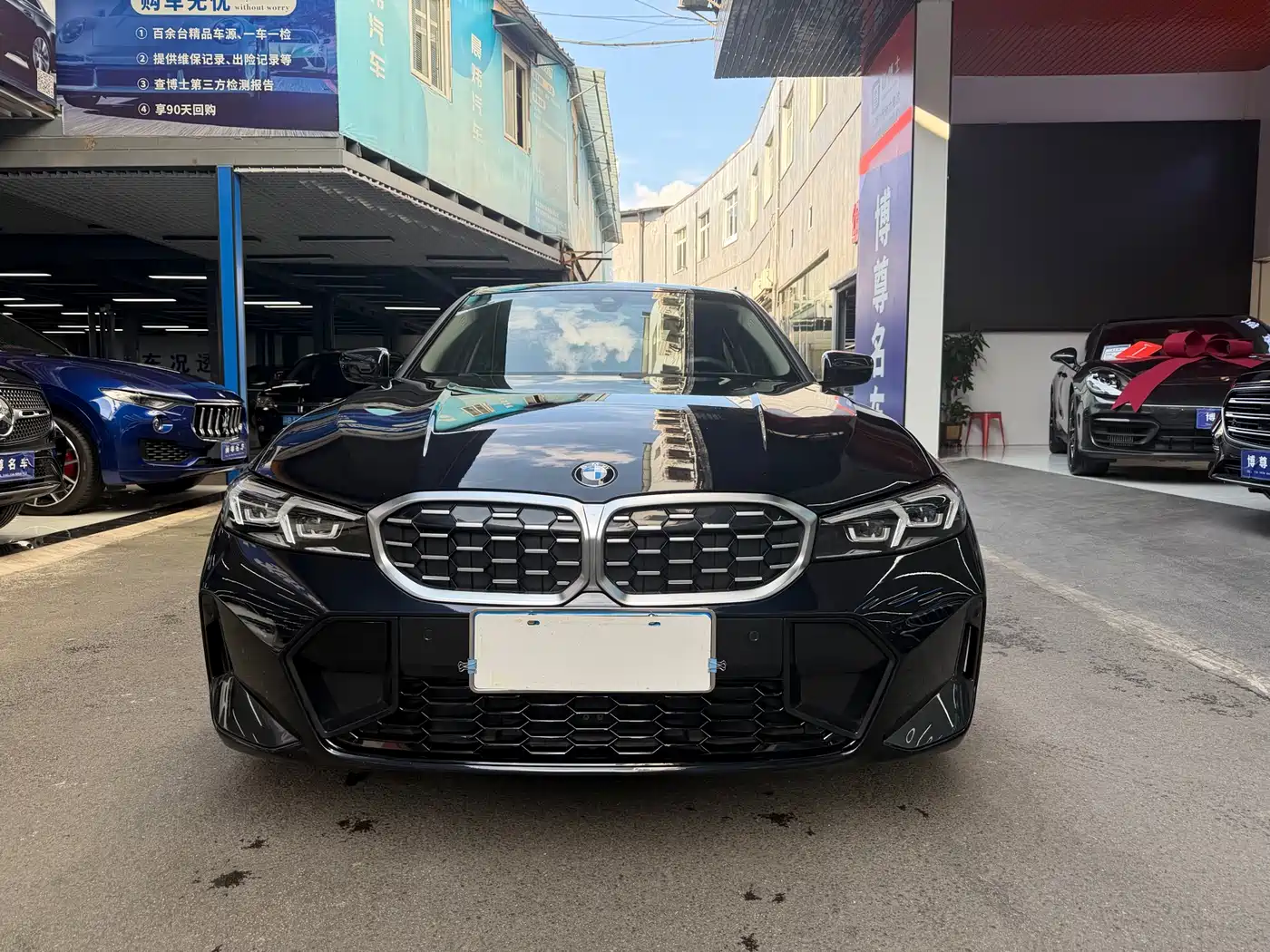 BMW 3 Series 2023 325Li M Sport Package фото 2