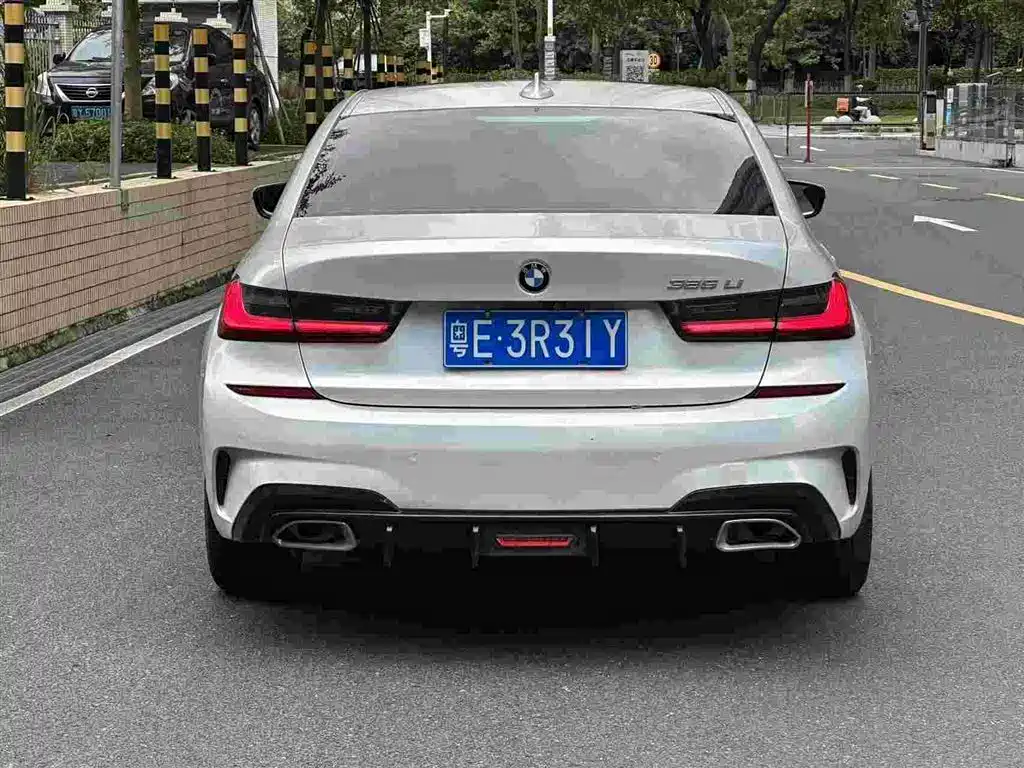 Фото 3 - BMW 3 Series