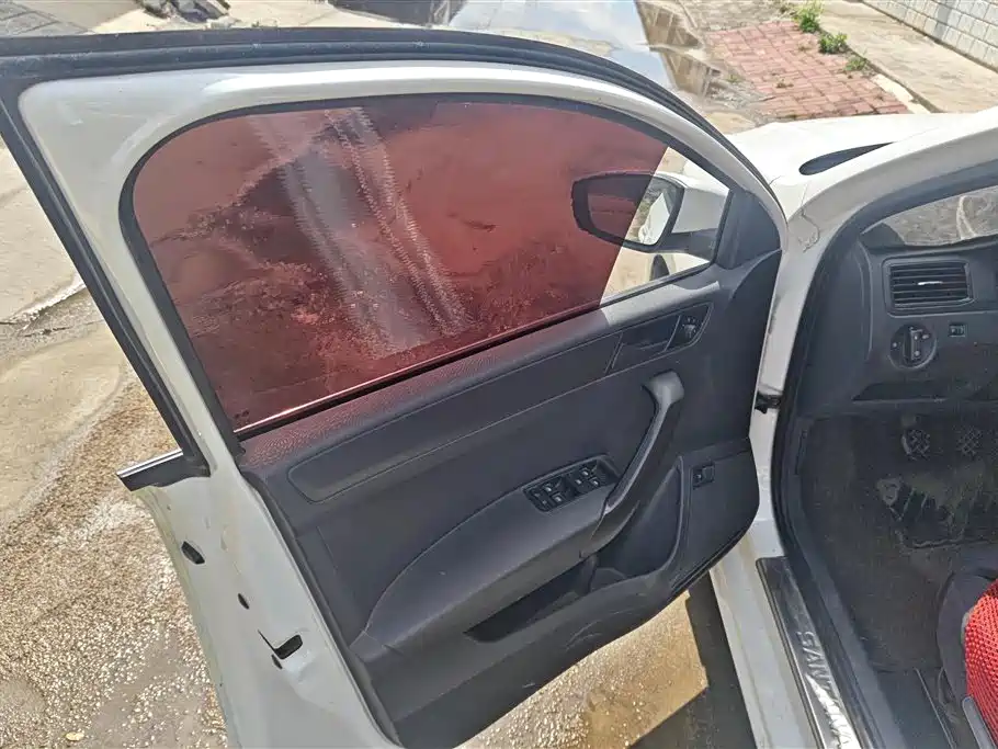 Volkswagen Santana 2016 1.6L Manual Trend Edition фото 7