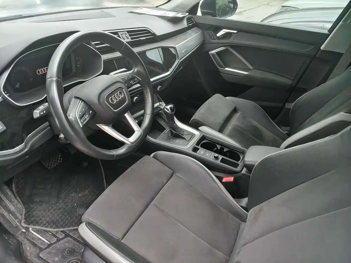 Фото 13 - Audi Q3