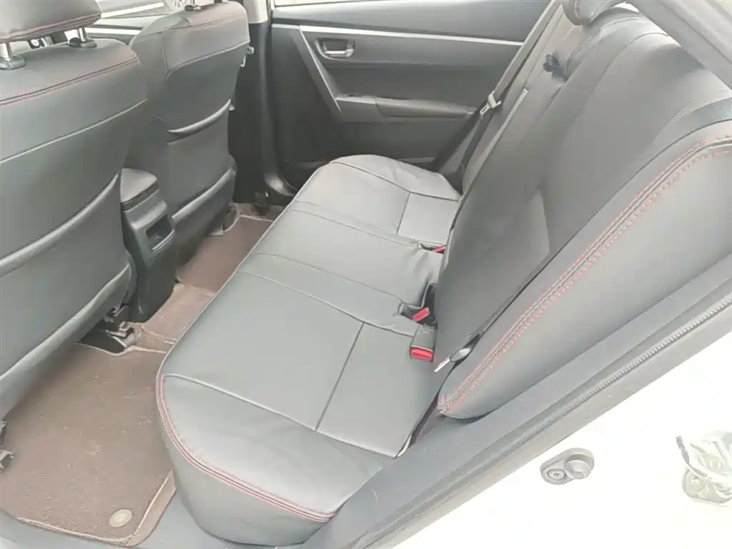 Toyota Corolla 2017 Facelift 1.2T S-CVT GL-i фото 17