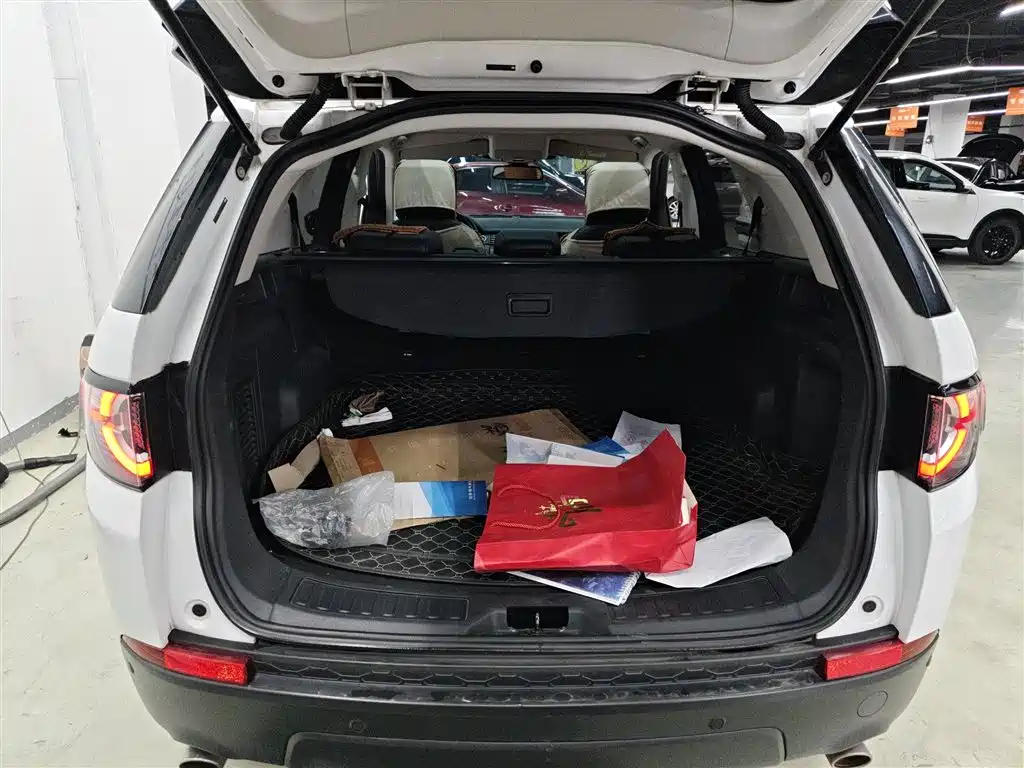 Land Rover Discovery Sport 2019 240PS PURE Edition China VI фото 15