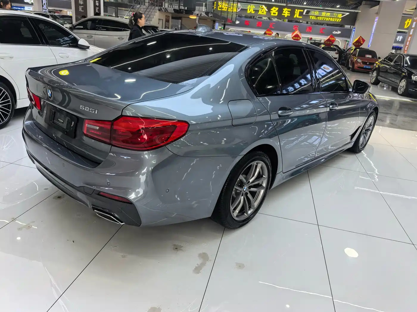 BMW 5 Series (Import) 2019 525i M Sport Package фото 18