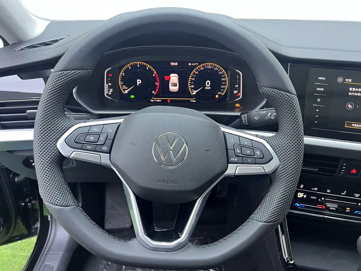 Volkswagen Passat 2026 Outstanding Edition 330TSI Elite Version фото 11