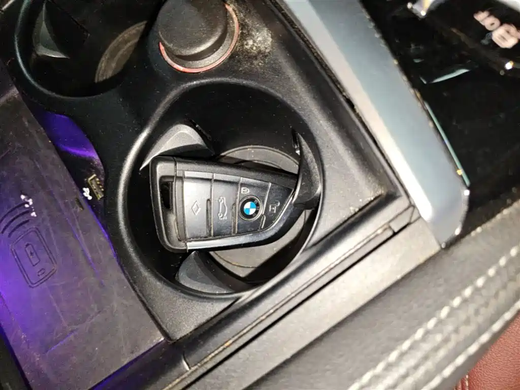 BMW 5 Series 2022 Model Second Facelift 525Li Luxury Package фото 17
