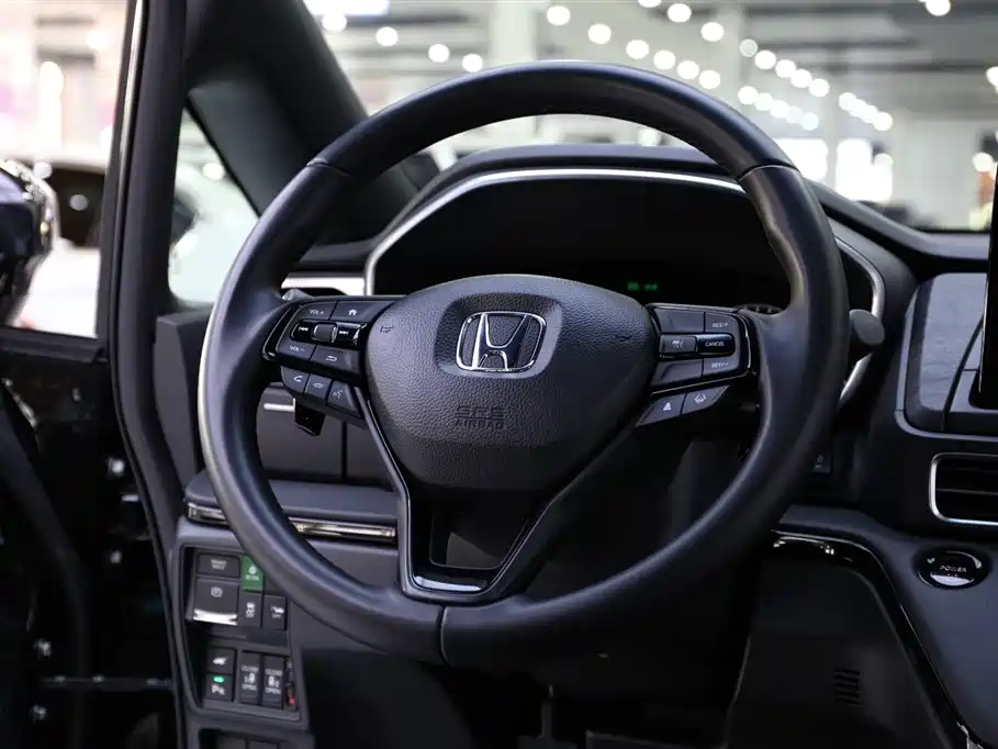 Honda Elysion 2025 2024 2.0L e:HEV Luxury Edition