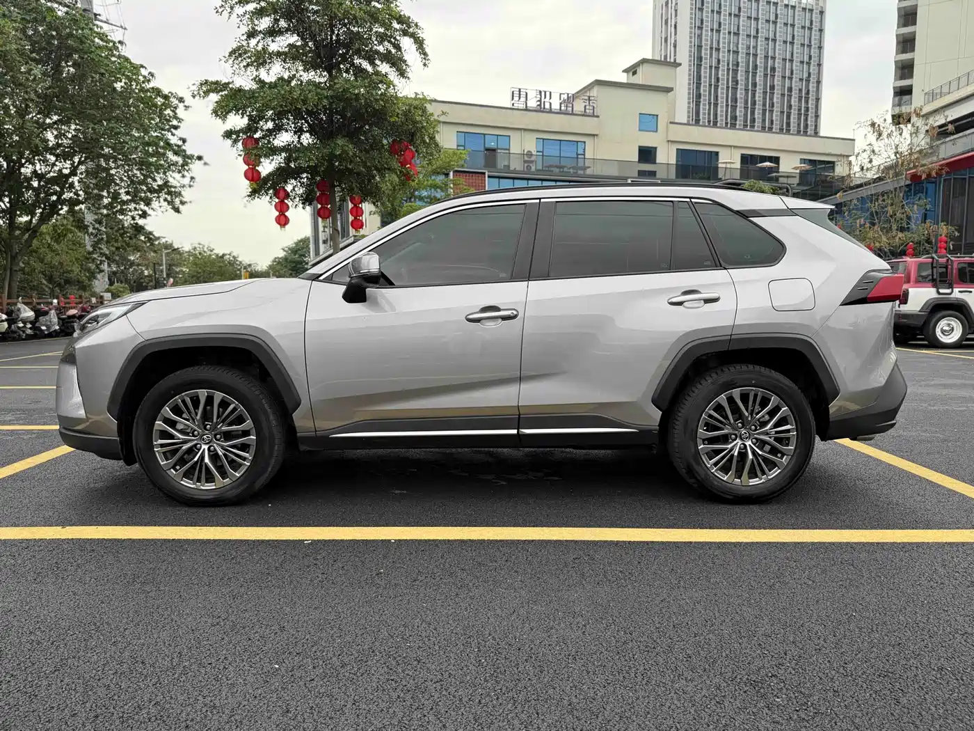 TOYOTA WILANDA