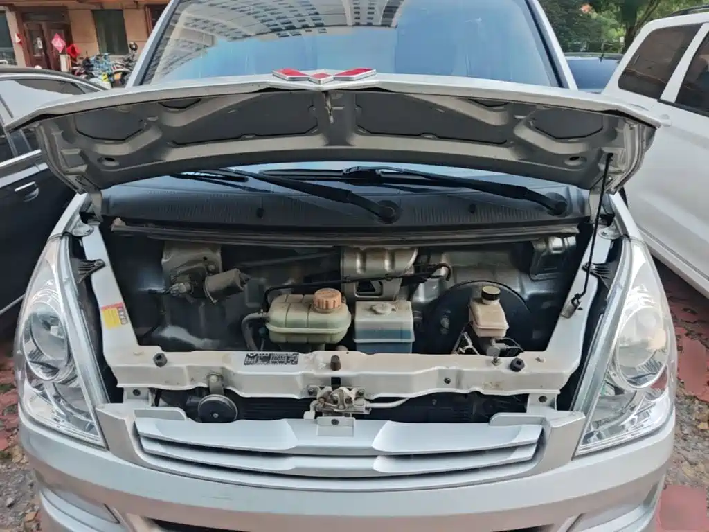 Wuling Motors Wuling Rongguang S 2023 2021 Model 1.2L Basic Enclosed Van 2-Seater LSI