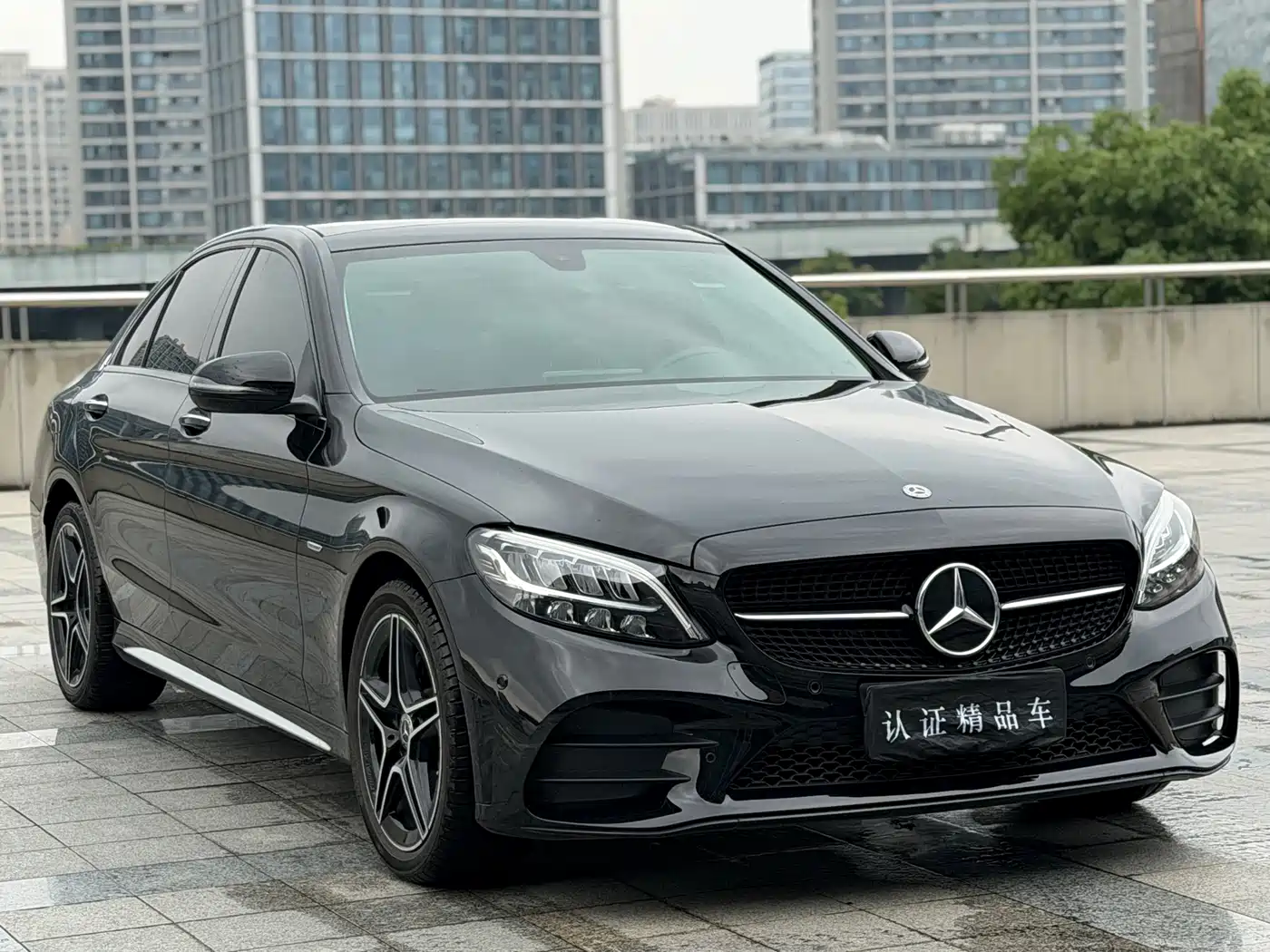 MERCEDES-BENZ CLASS C
