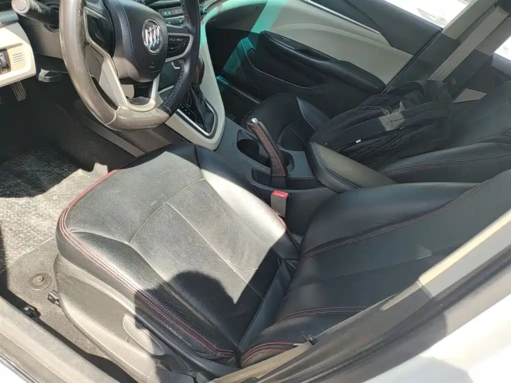 Buick Excelle 2015 15N Automatic Progressive фото 15