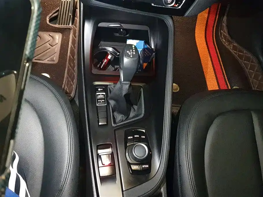 BMW X1 2018 sDrive20Li Leading Model фото 16