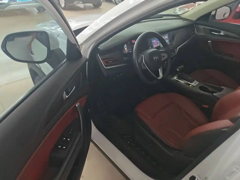 Changan CS35 PLUS 2019 2019 1.4T DCT Smart Blue Whale Edition