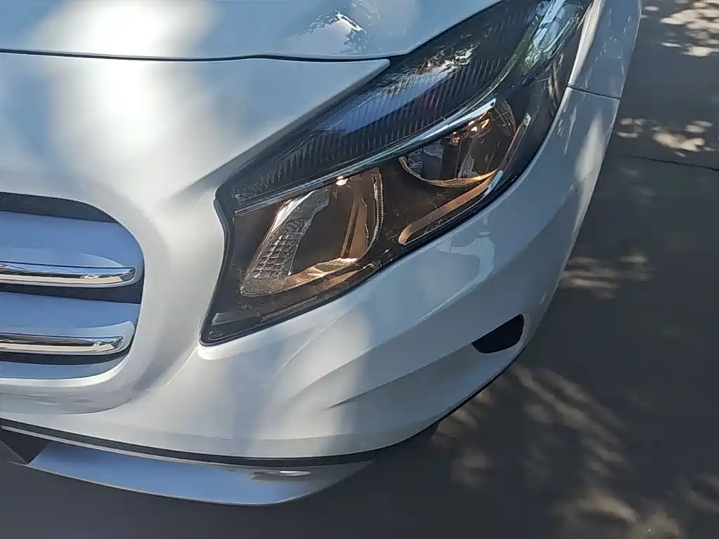 Mercedes-Benz GLA 2016 GLA 200 Dynamic фото 24