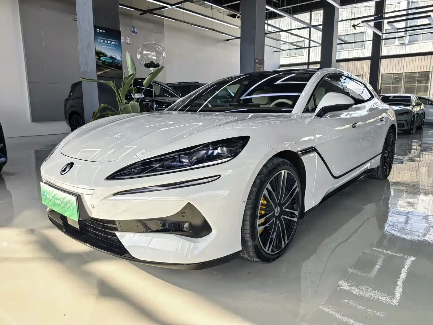 Denza Z9GT 2024 1100 AWD Ultra Edition