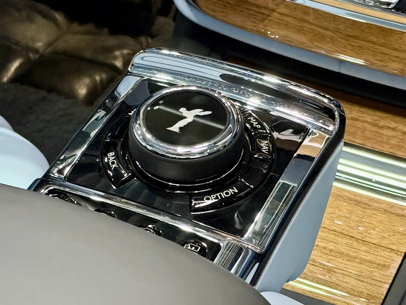 Rolls-Royce Phantom 2020 2018 6.7T Long Wheelbase Version