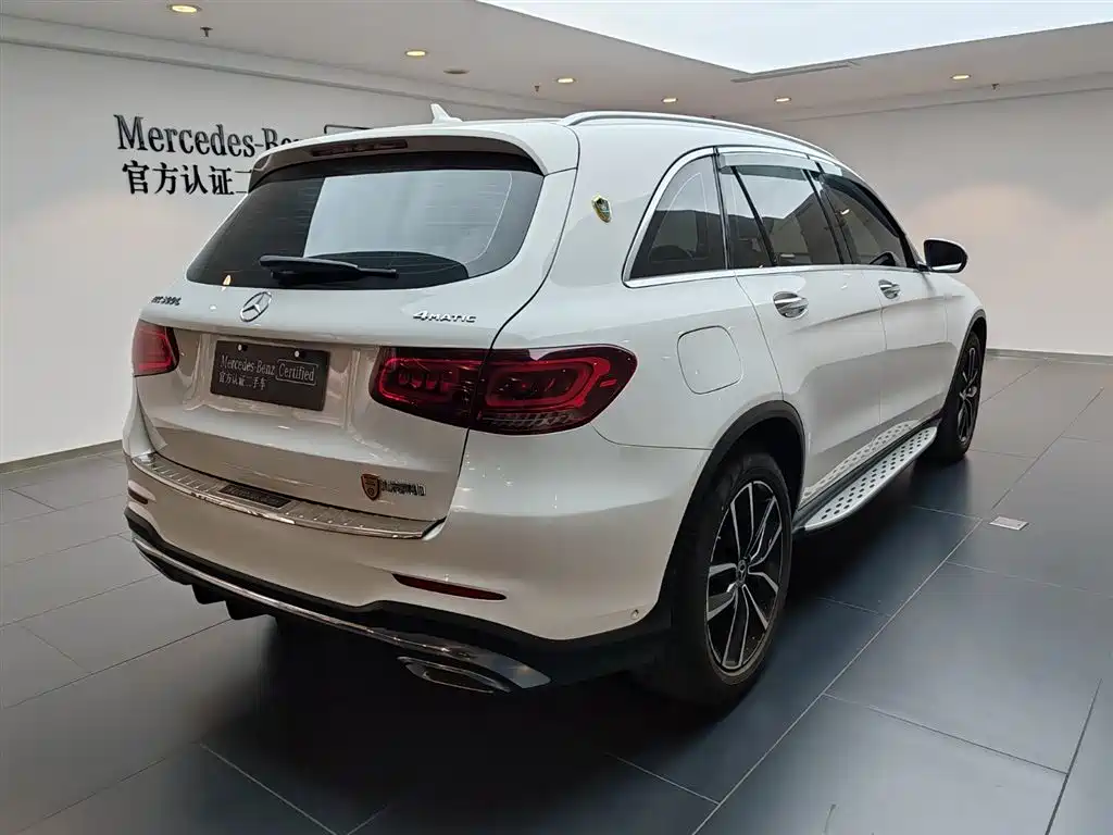 Mercedes-Benz GLC 2020 Facelift GLC 300 L 4MATIC Dynamic фото 3