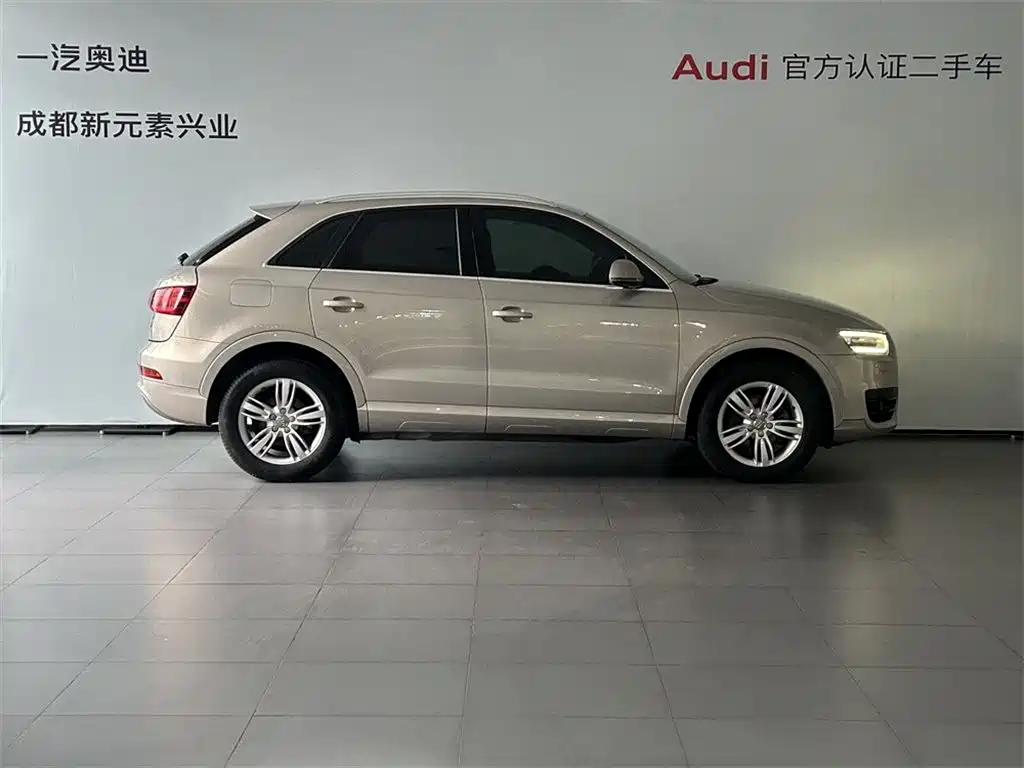 Audi Q3 2013 35 TFSI quattro Technology фото 3