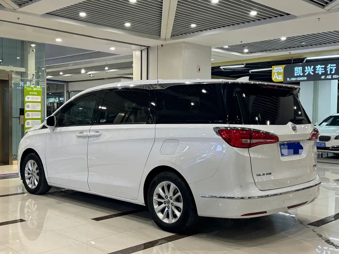 Buick GL8 2017 ES 28T Comfort Type China V фото 7