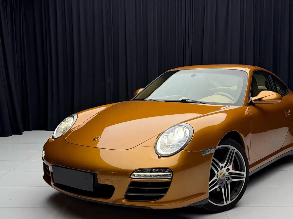Porsche 911 2010 Carrera 4S 3.8L фото 9