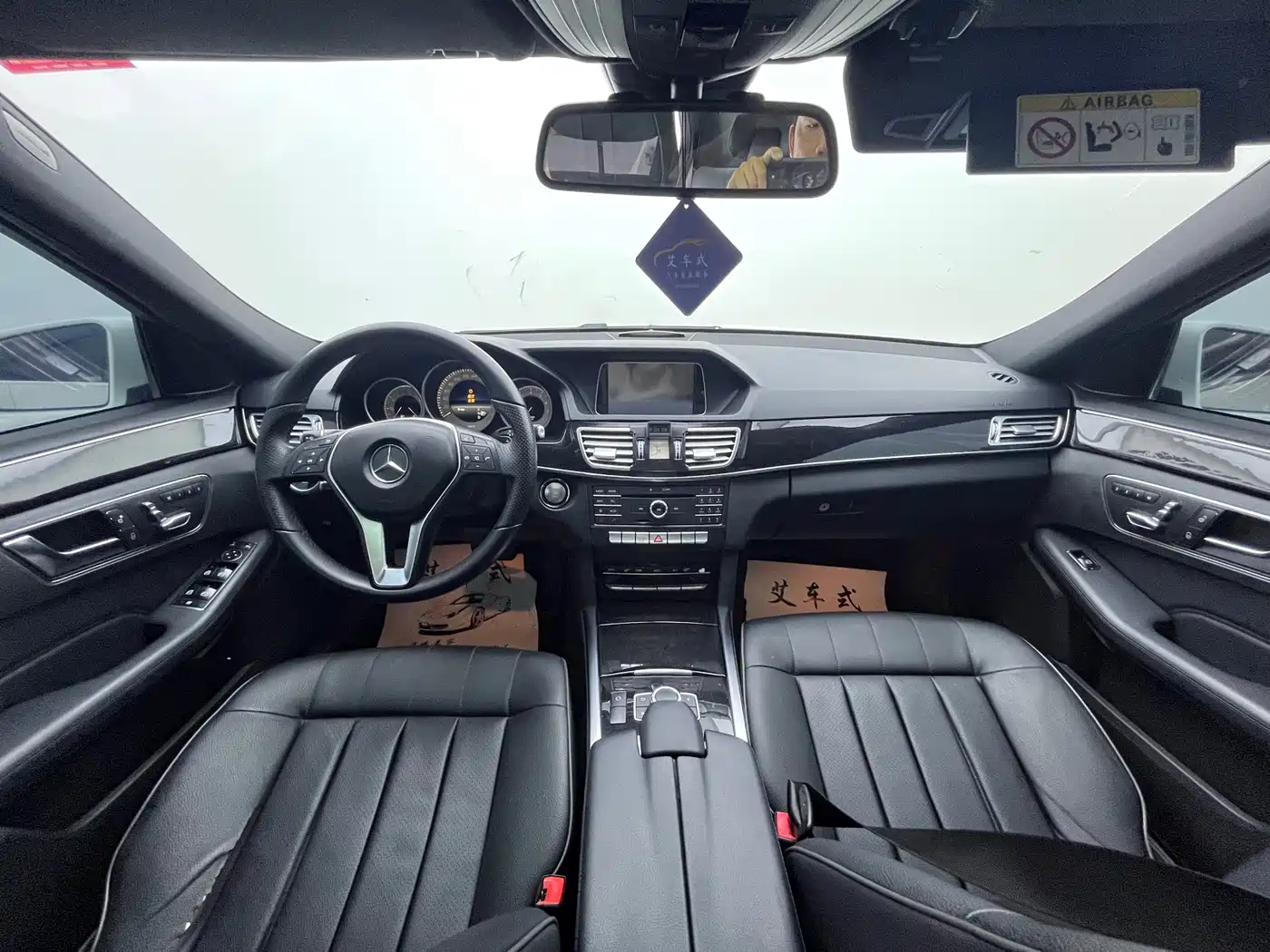 Mercedes-Benz E-Class 2015 E 200 L фото 7