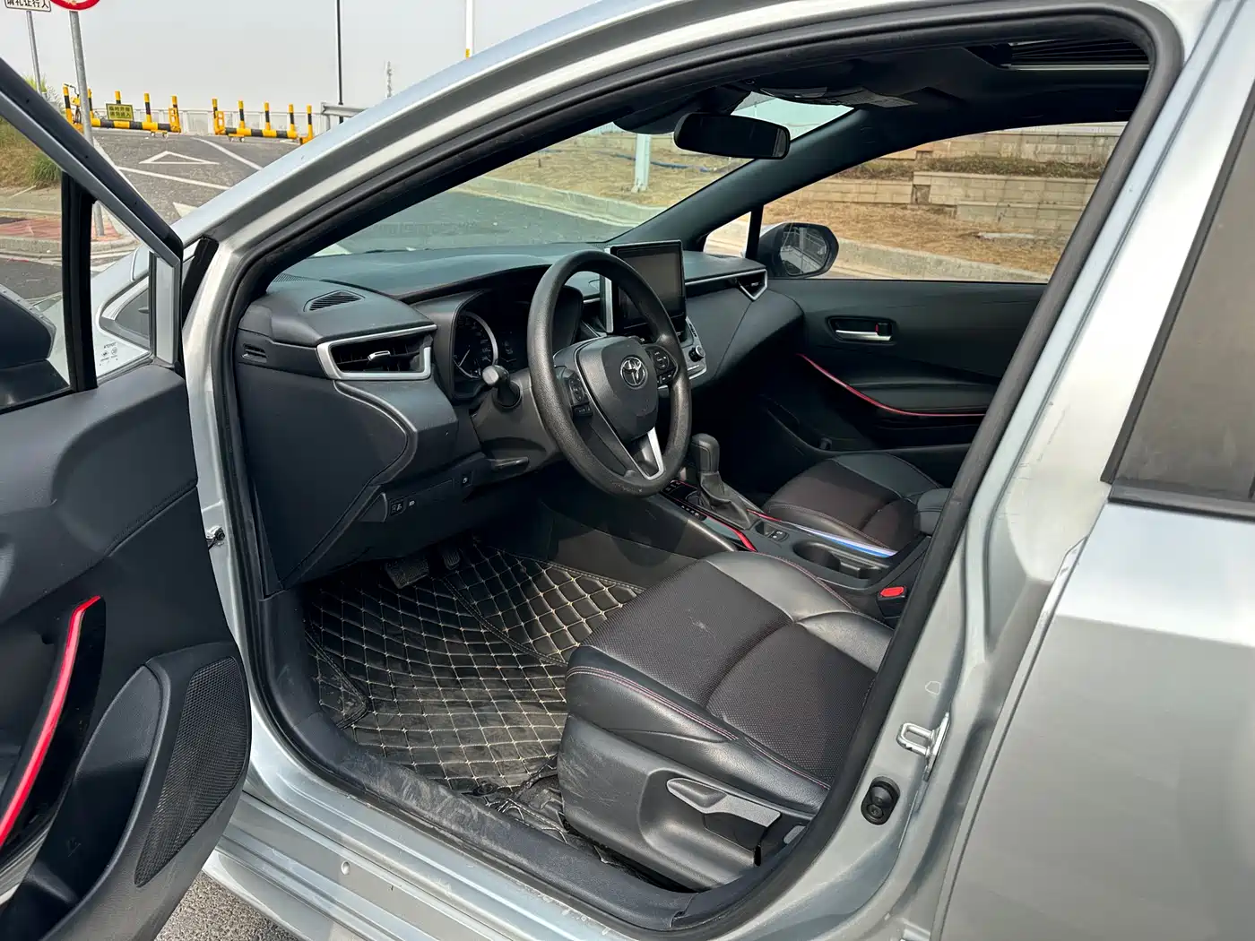 Toyota Levin 2021 Dual Engine 1.8H E-CVT Sport фото 10