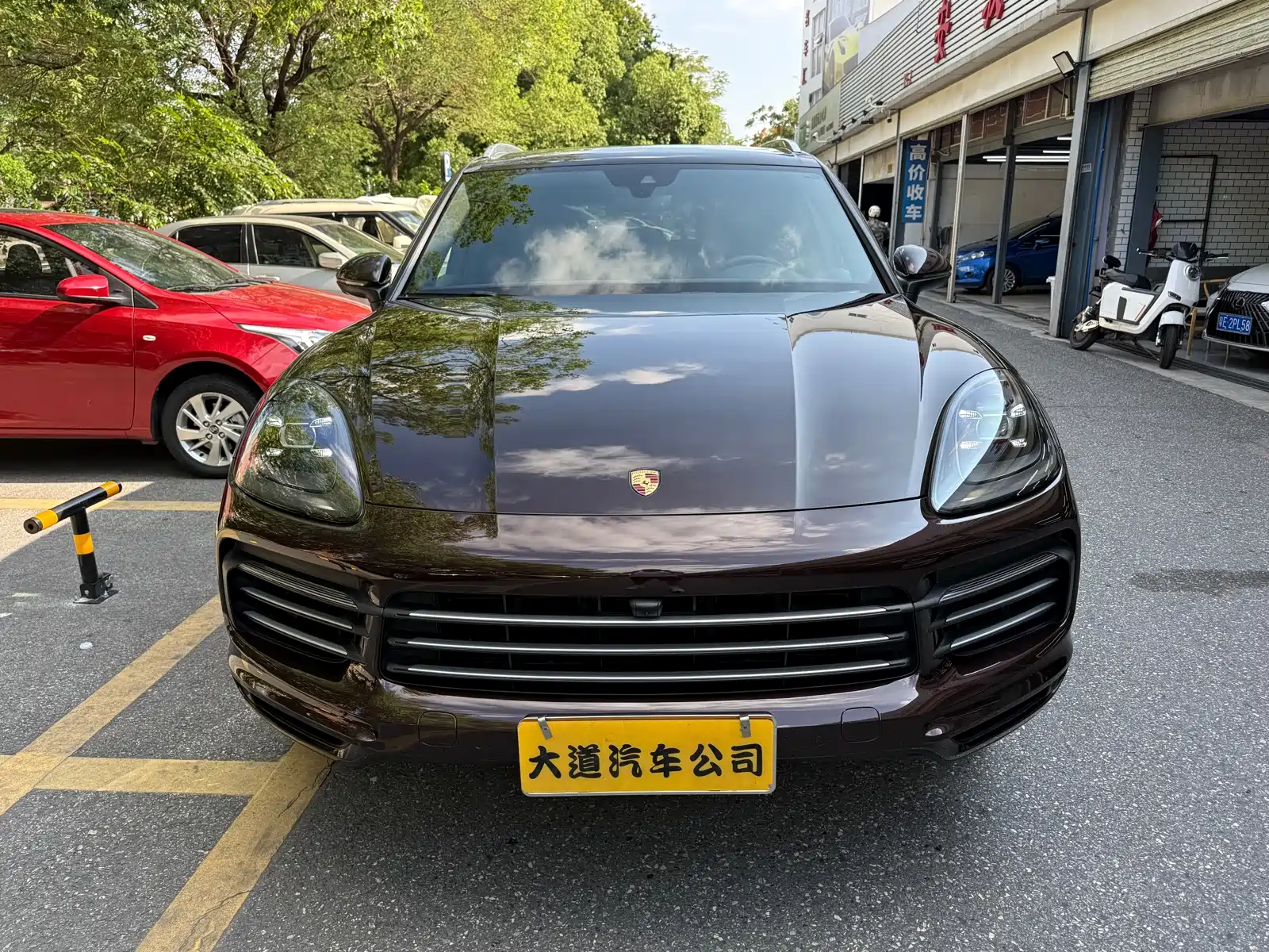Фото 2 - Porsche Cayenne