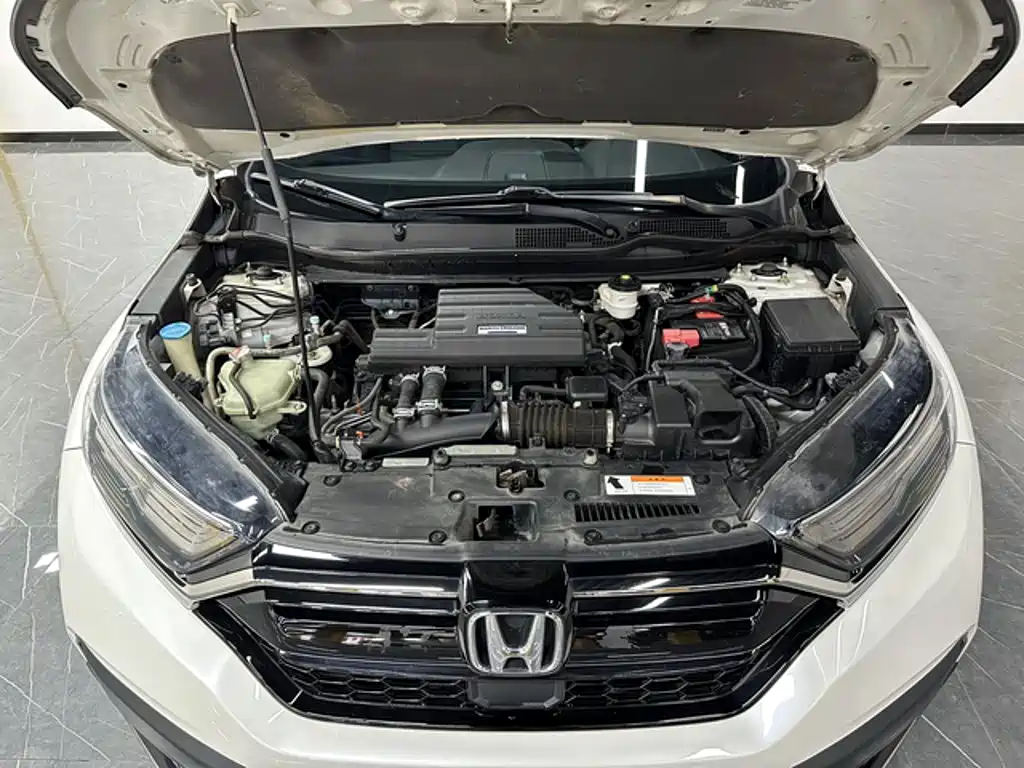 Фото 17 - Honda CR-V