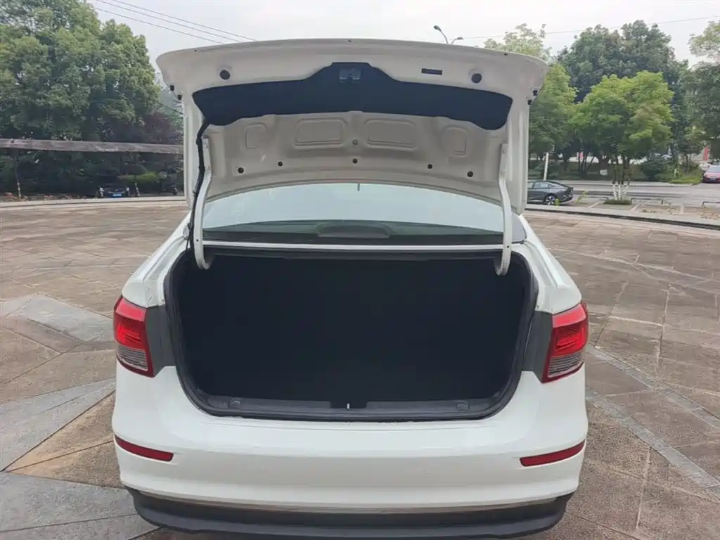 Kia K2 2015 Sedan 1.4L AT GLS фото 19