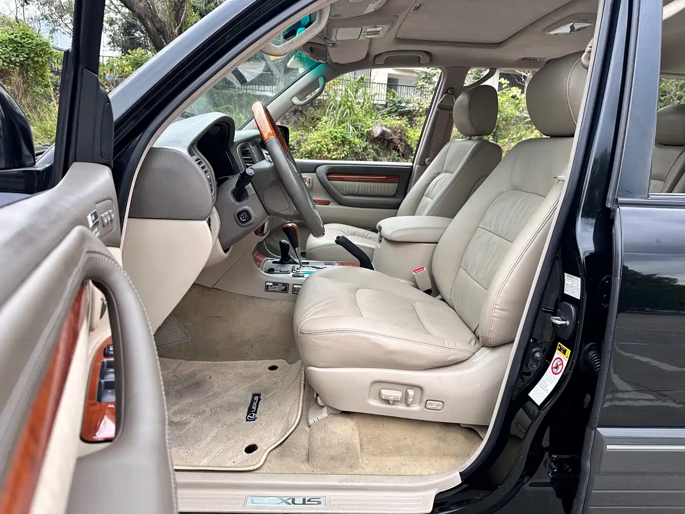 Lexus LX 2005 470 фото 9