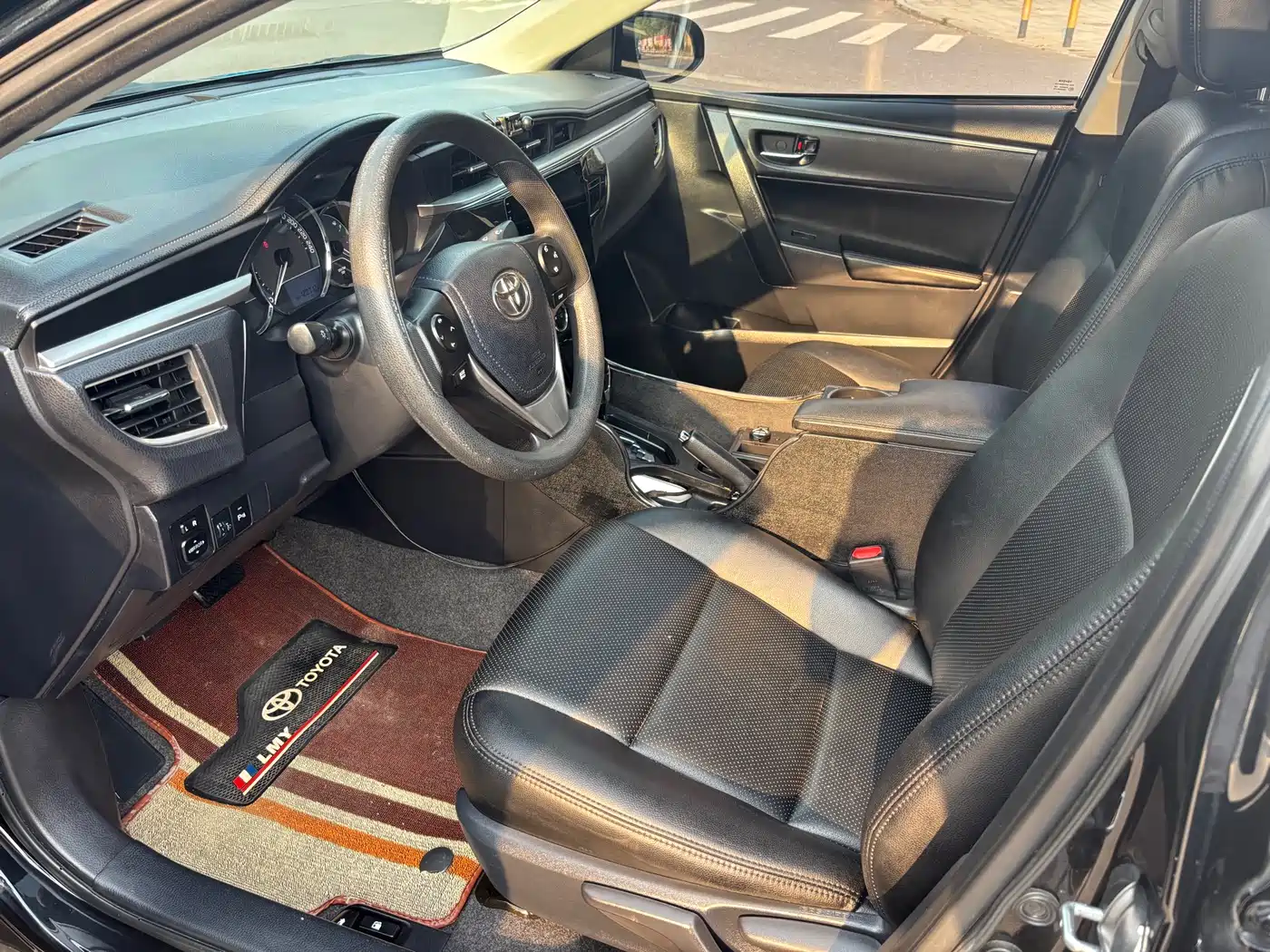 Toyota Levin 2016 1.6G CVT Elite Edition фото 4