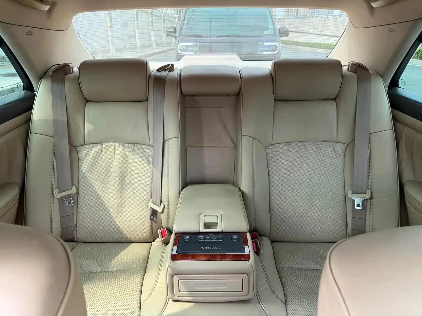 Toyota Crown 2008 2.5L 5th Anniversary Edition фото 15