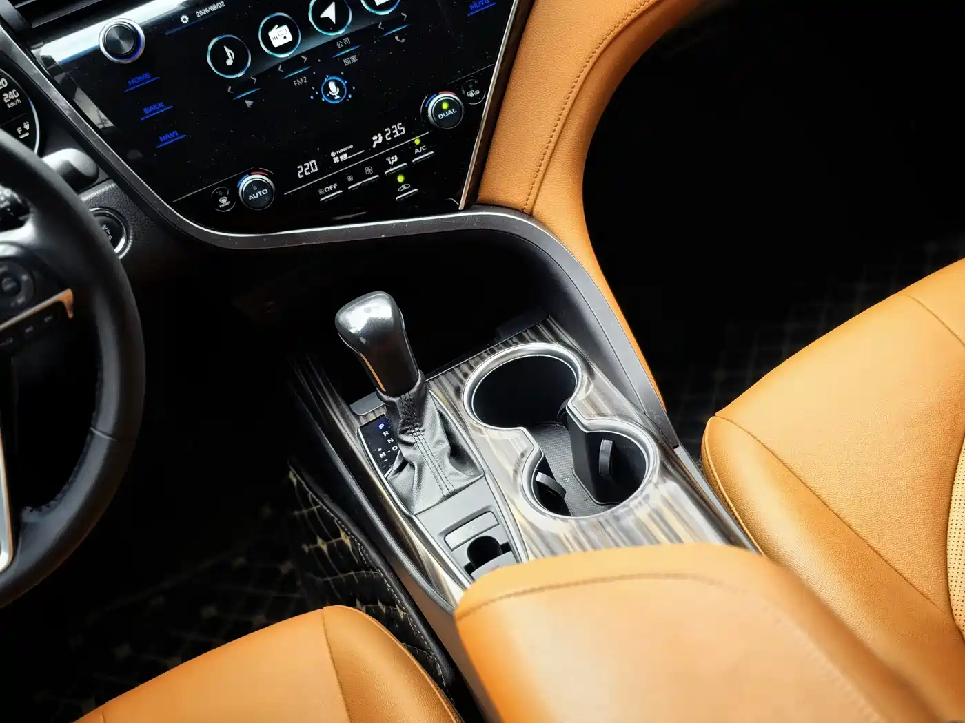 Photo 13 - Toyota Camry