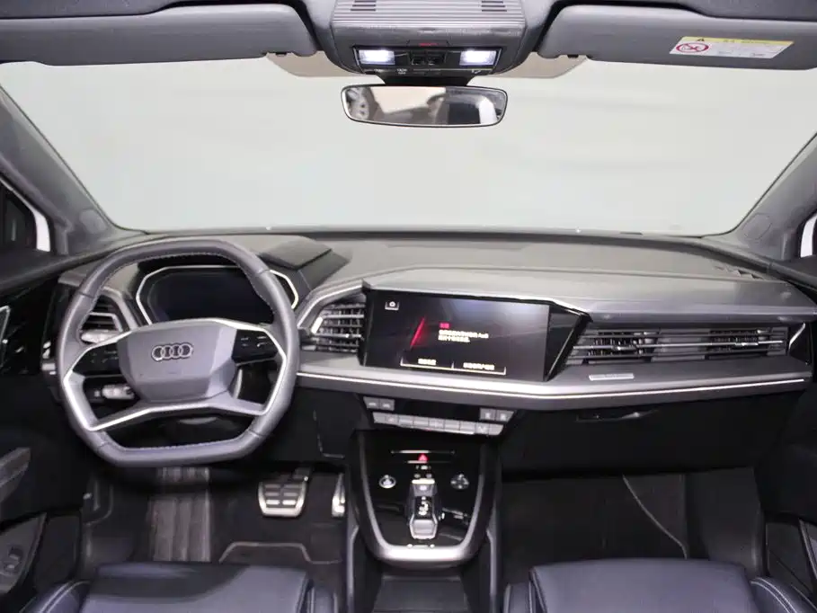 Audi Q4 e-tron 2026 2024 40 e-tron Pioneer Edition