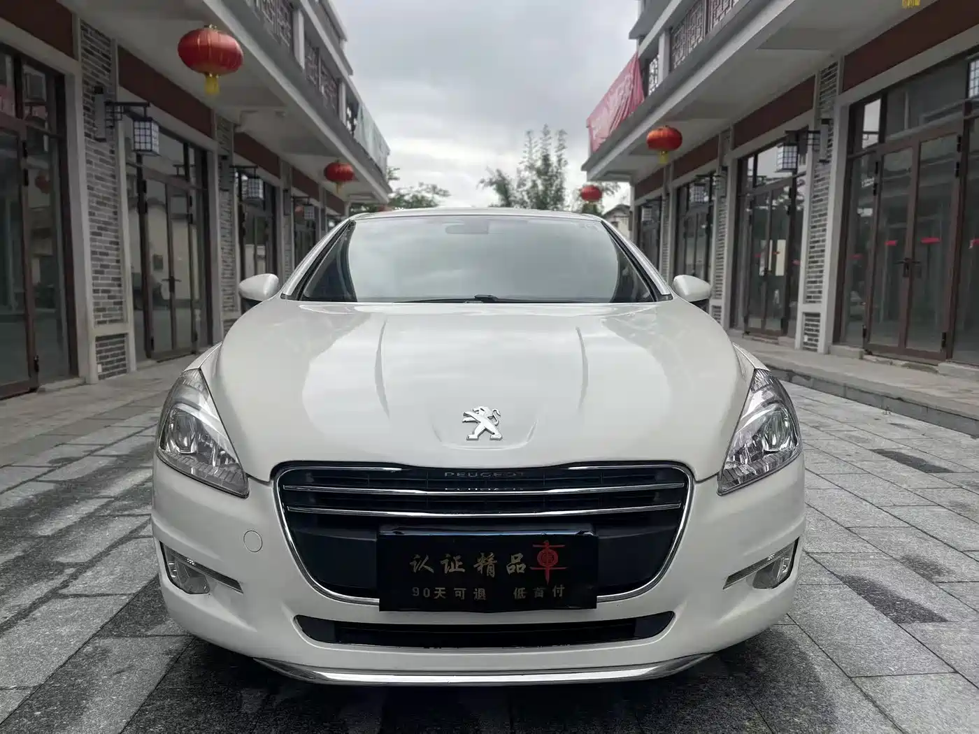 Peugeot 508 2011 2.3L Automatic Luxury Edition фото 3