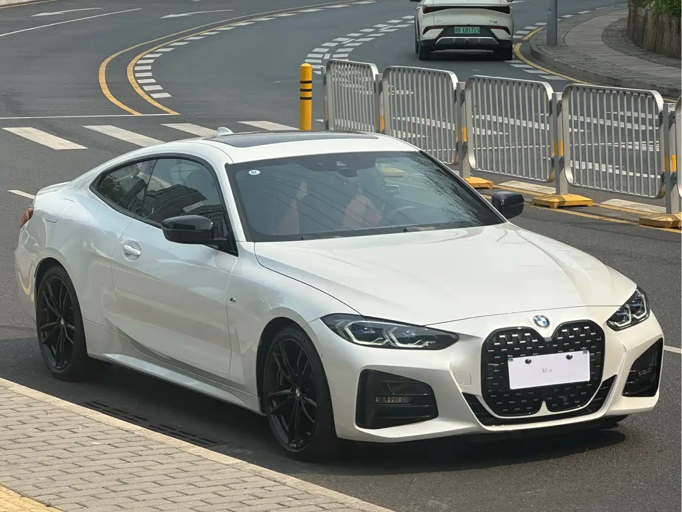 BMW 4-SERIES